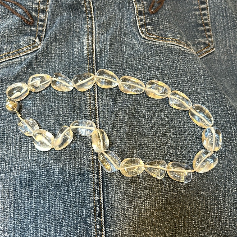 Art show glass bead necklace